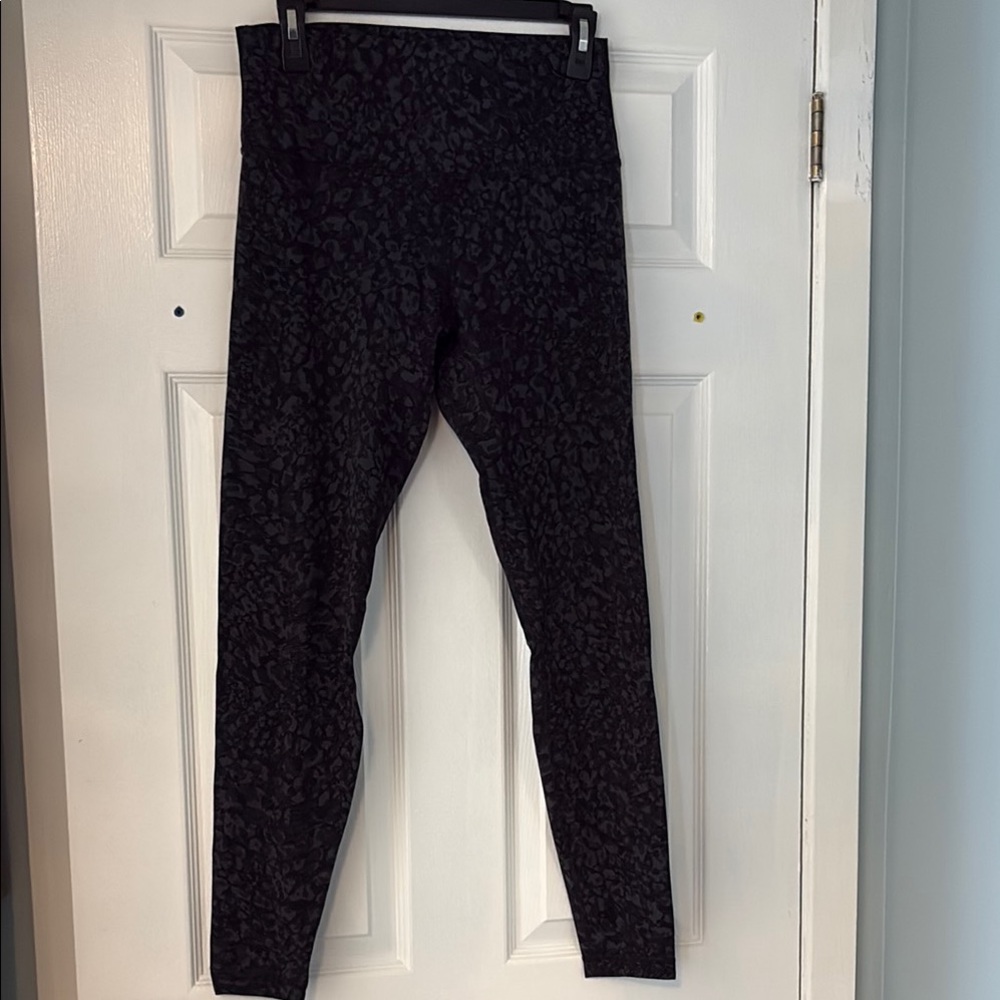 Lululemon Grey/Black Groove Pants size 10